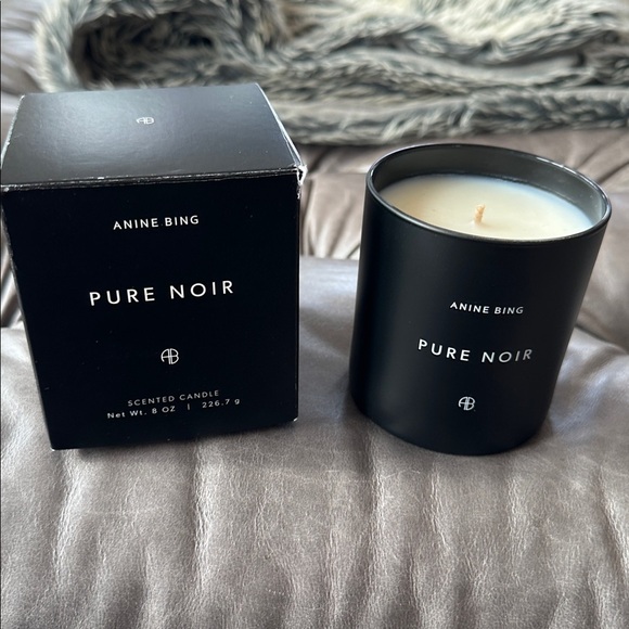 Anine Bing PURE NOIR SCENTED CANDLE NEW IN BOX. Giftable! - Picture 7 of 7